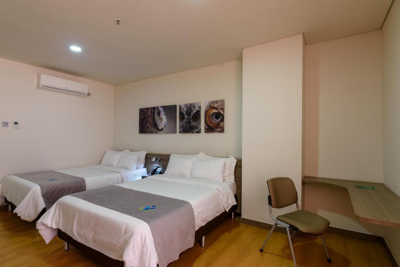 Hotel Vivre Medellín Zewnętrze zdjęcie