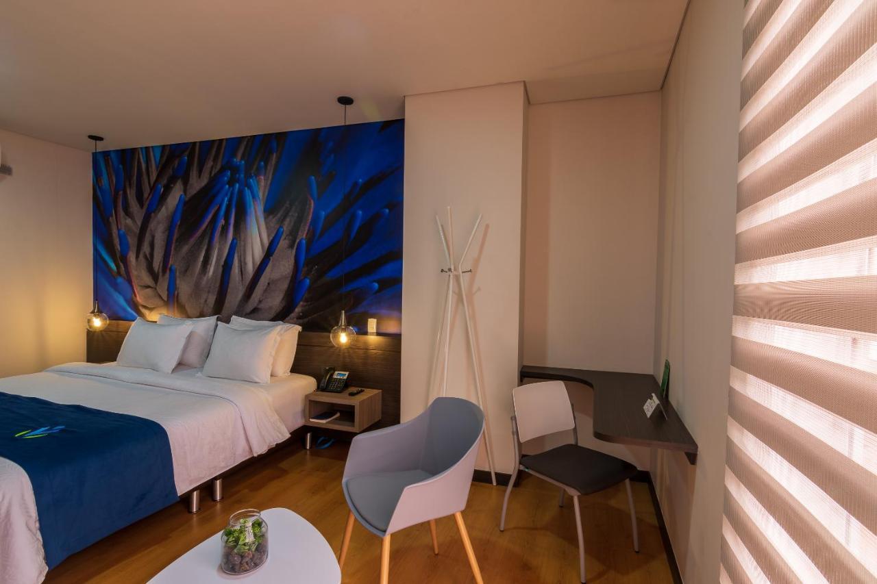 Hotel Vivre Medellín Zewnętrze zdjęcie