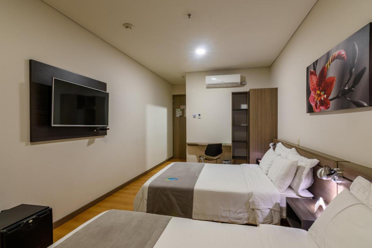 Hotel Vivre Medellín Zewnętrze zdjęcie