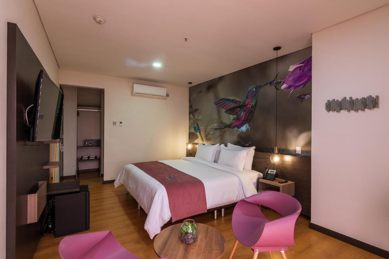 Hotel Vivre Medellín Zewnętrze zdjęcie